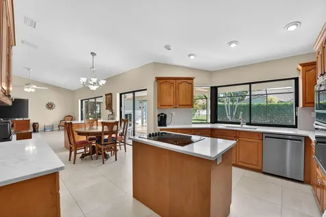 5111 NW 85th Road Coral Springs FL 33067