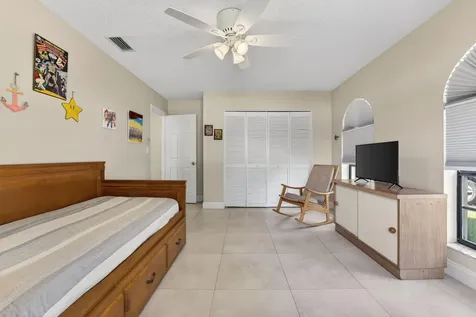 5111 NW 85th Road Coral Springs FL 33067