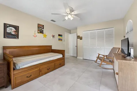 5111 NW 85th Road Coral Springs FL 33067