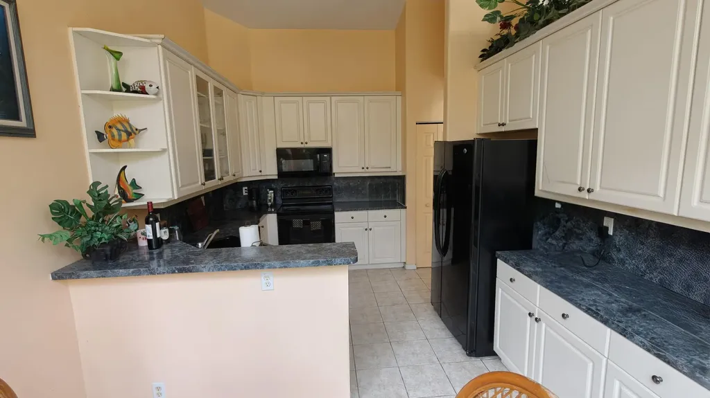 5880 NW 121 Avenue Coral Springs FL 33076
