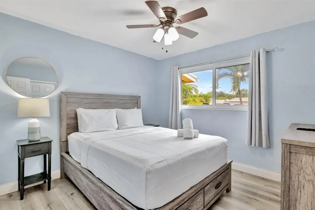 925 NE 25th Avenue Pompano Beach FL 33062