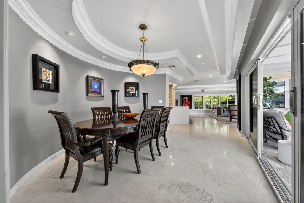 2460 Bayview Drive Fort Lauderdale FL 33305