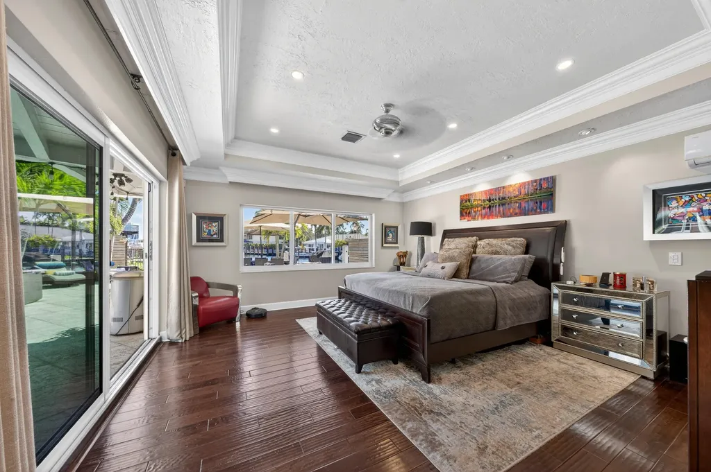 2460 Bayview Drive Fort Lauderdale FL 33305