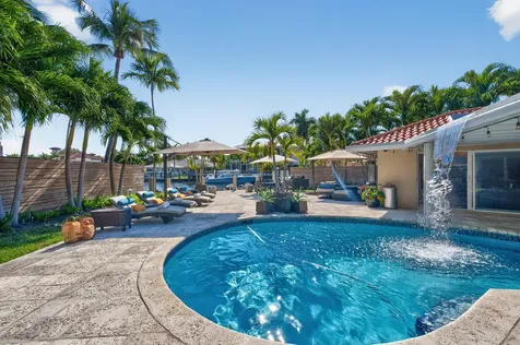 2460 Bayview Drive Fort Lauderdale FL 33305