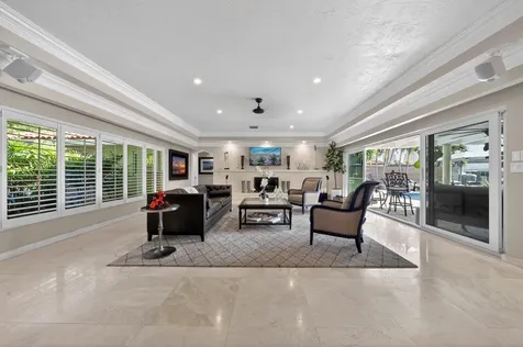2460 Bayview Drive Fort Lauderdale FL 33305