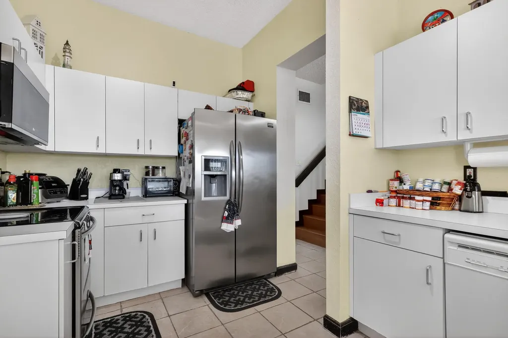 16266 SW 103rd Terrace Miami FL 33196