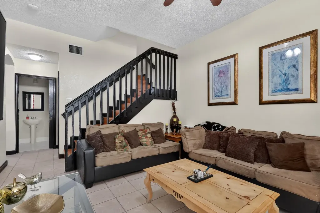 16266 SW 103rd Terrace Miami FL 33196