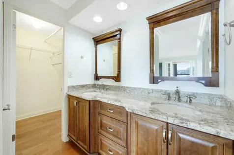5344 Woodland Lakes Drive Palm Beach Gardens FL 33418