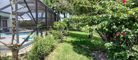 1132 SE Oriental Avenue Port St Lucie FL 34952