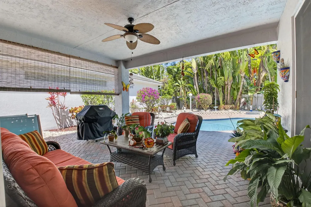 8111 Hampton Wood Drive Boca Raton FL 33433