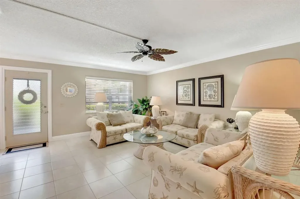 595 Normandy M Delray Beach FL 33484