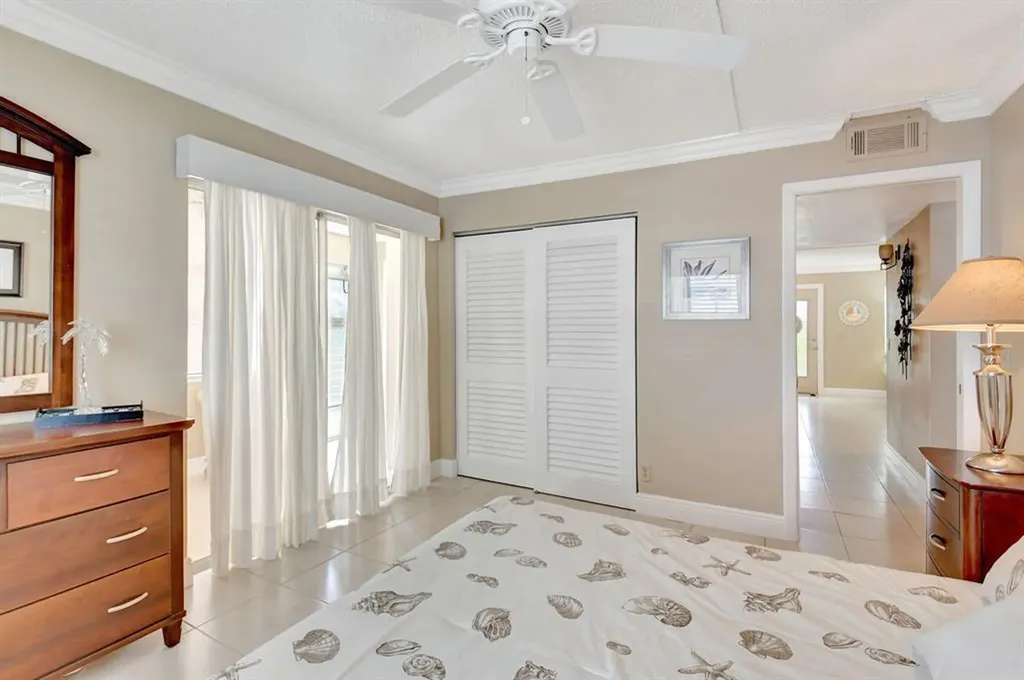 595 Normandy M Delray Beach FL 33484