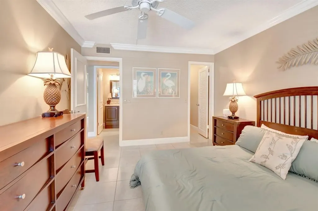 595 Normandy M Delray Beach FL 33484