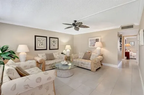 595 Normandy M Delray Beach FL 33484
