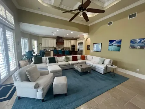 2221 NE 48th Court Lighthouse Point FL 33064