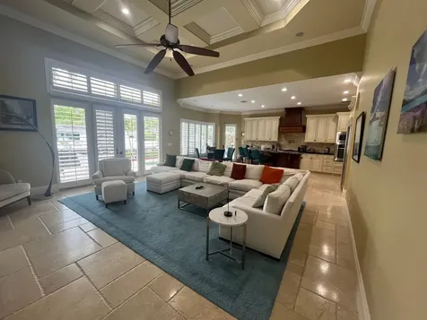 2221 NE 48th Court Lighthouse Point FL 33064