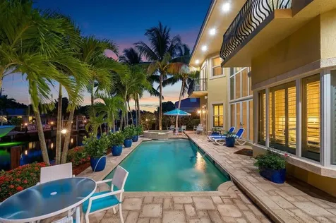 2221 NE 48th Court Lighthouse Point FL 33064