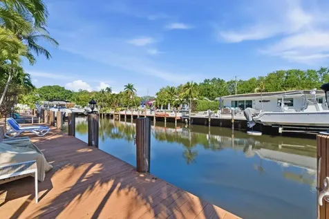 2221 NE 48th Court Lighthouse Point FL 33064