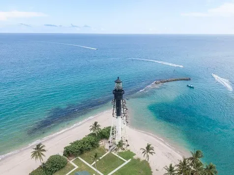 2221 NE 48th Court Lighthouse Point FL 33064
