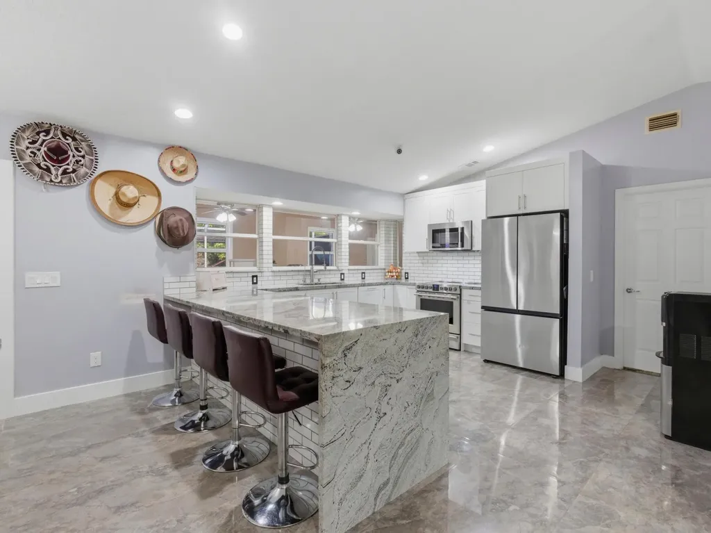 11481 Tangerine Boulevard The Acreage FL 33412