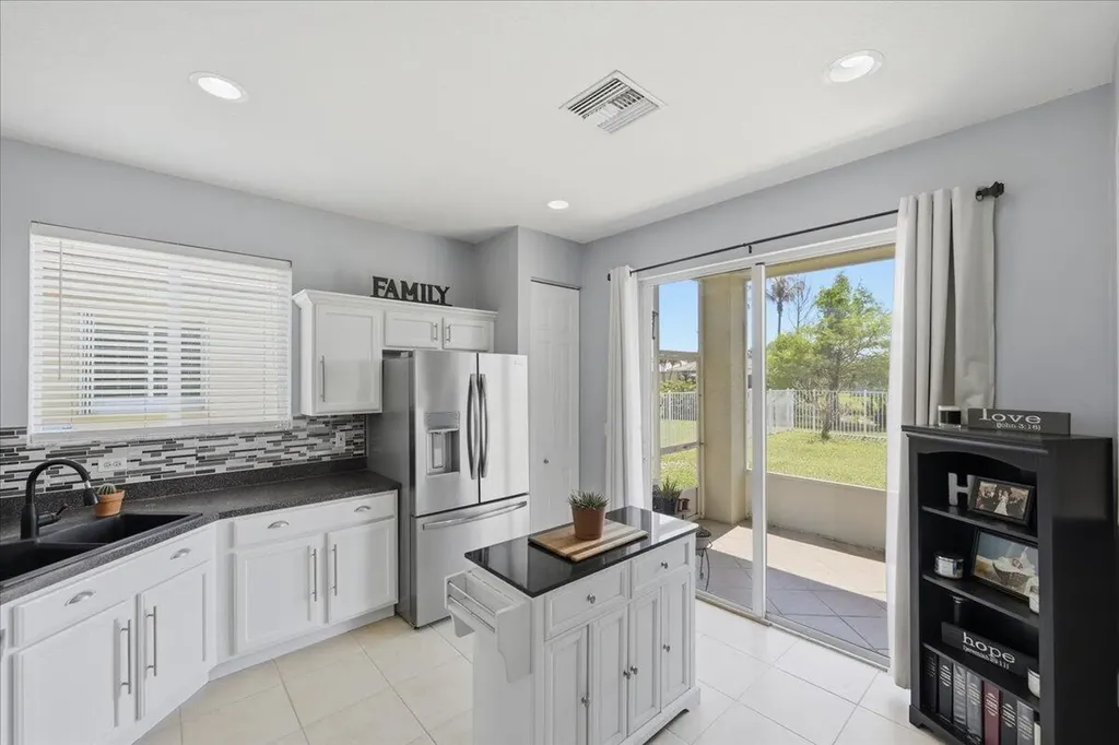 399 SW Lake Forest Way Port St Lucie FL 34986