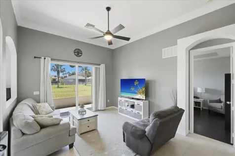 399 SW Lake Forest Way Port St Lucie FL 34986