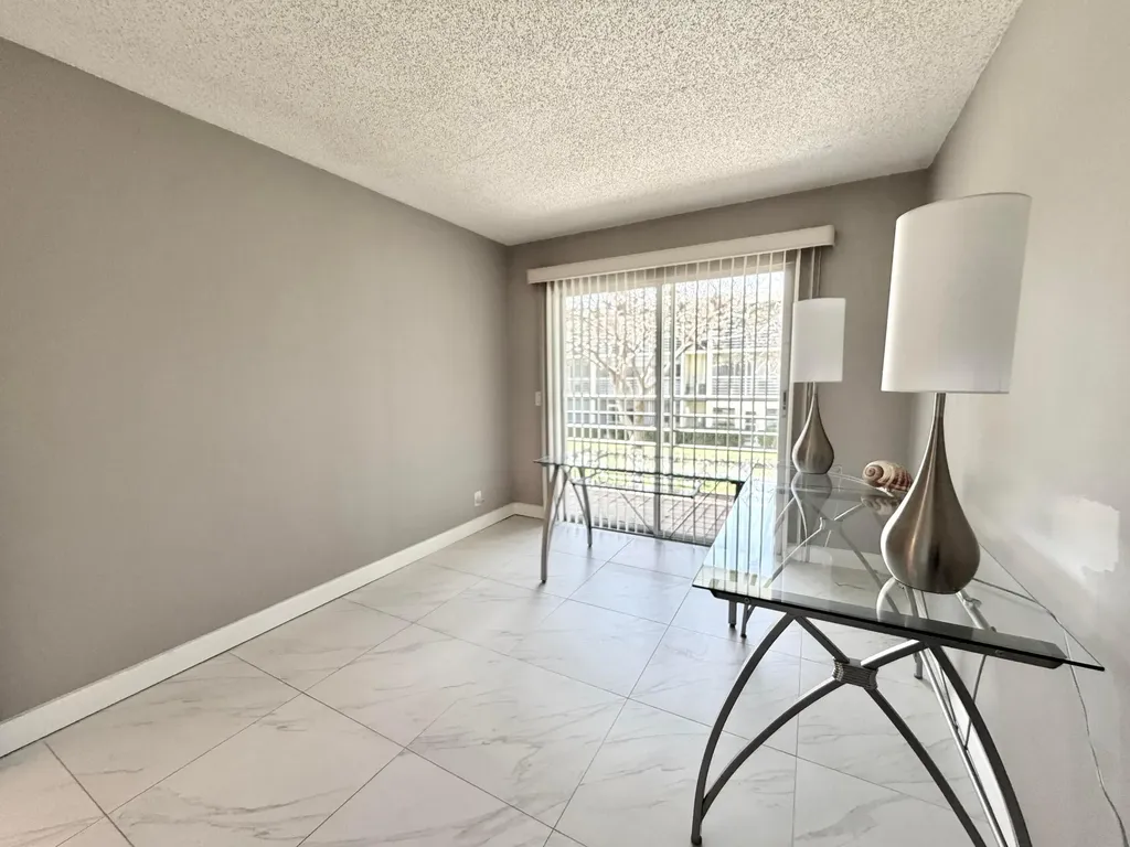 101 Dorset C Boca Raton FL 33434