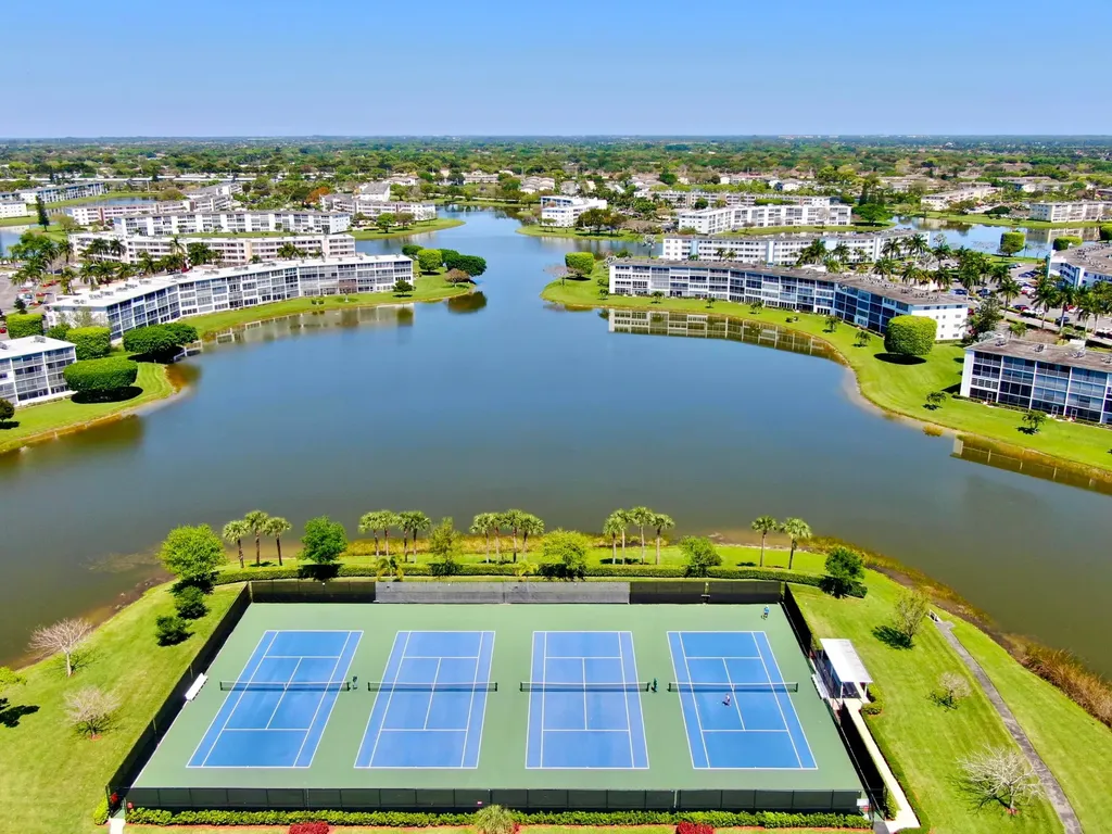 101 Dorset C Boca Raton FL 33434