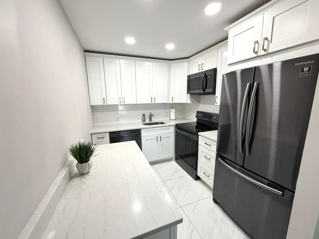 101 Dorset C Boca Raton FL 33434