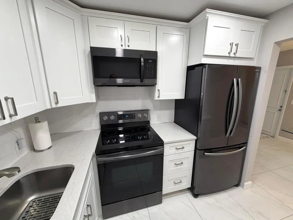 101 Dorset C Boca Raton FL 33434