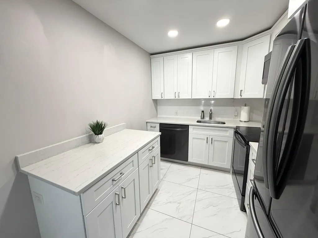 101 Dorset C Boca Raton FL 33434
