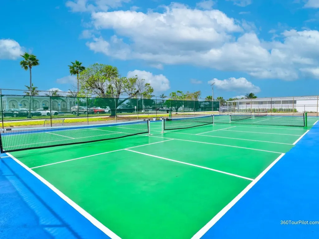 5560 E Marina Drive Fort Lauderdale FL 33312