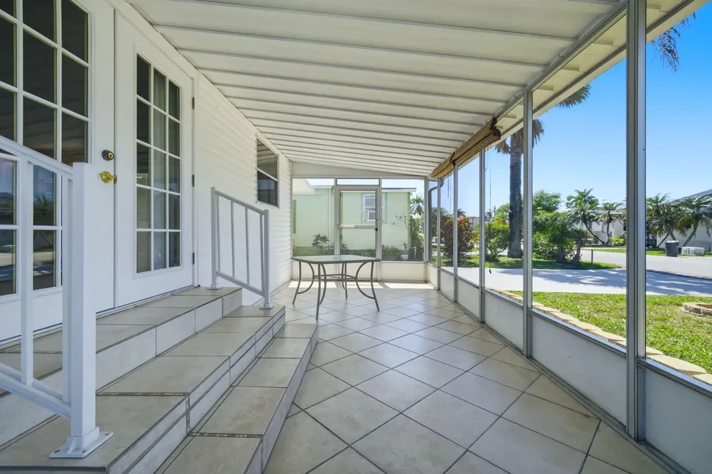 5560 E Marina Drive Fort Lauderdale FL 33312