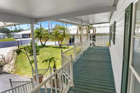 1697 SW 35th Circle Okeechobee FL 34974