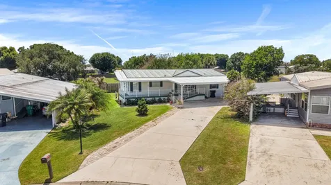 1697 SW 35th Circle Okeechobee FL 34974