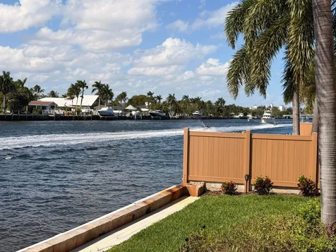 797 S Riverside Drive Pompano Beach FL 33062