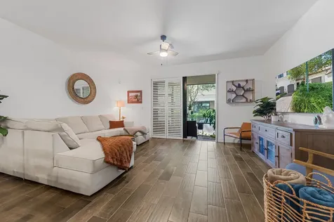 4222 N Dixie Highway Oakland Park FL 33334