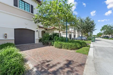 4222 N Dixie Highway Oakland Park FL 33334