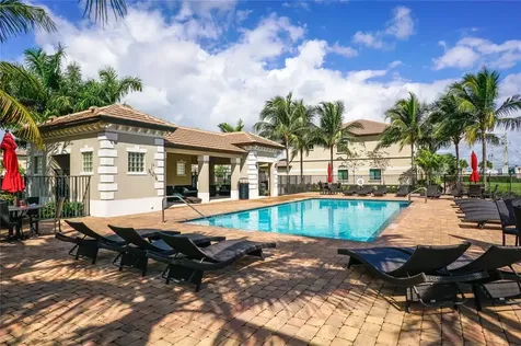 4222 N Dixie Highway Oakland Park FL 33334