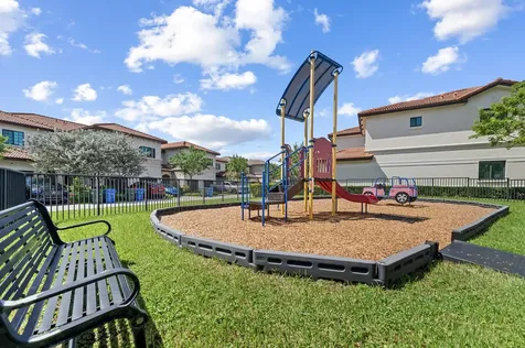 4222 N Dixie Highway Oakland Park FL 33334