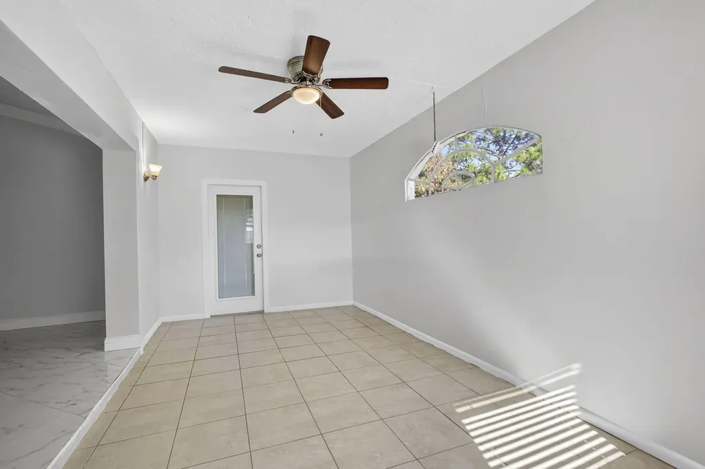 15399 N 61st Place Place N The Acreage FL 33470