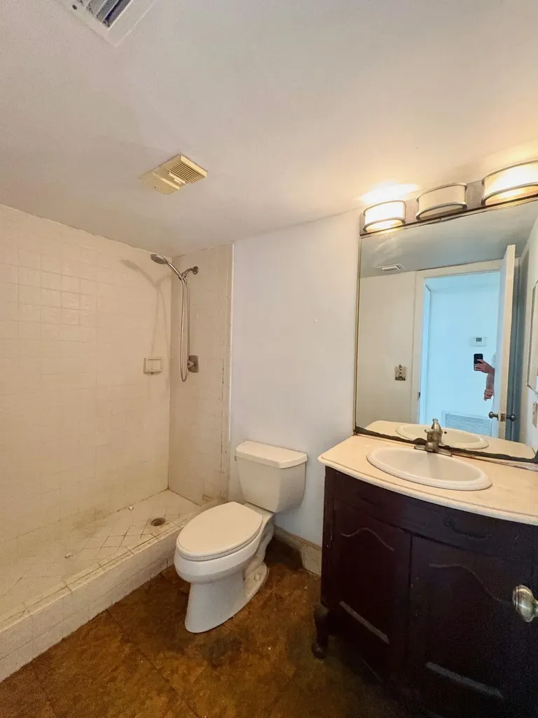 2915 SW 22nd Avenue Delray Beach FL 33445