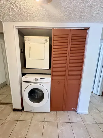 2915 SW 22nd Avenue Delray Beach FL 33445