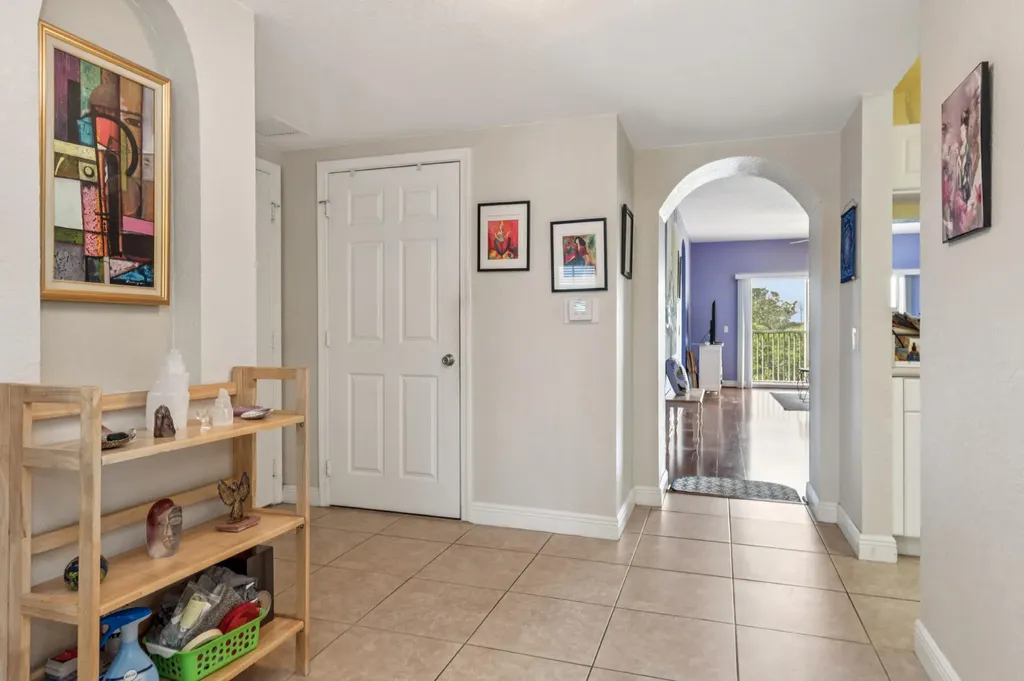 4721 E Lucerne Lakes Boulevard E Lake Worth FL 33467