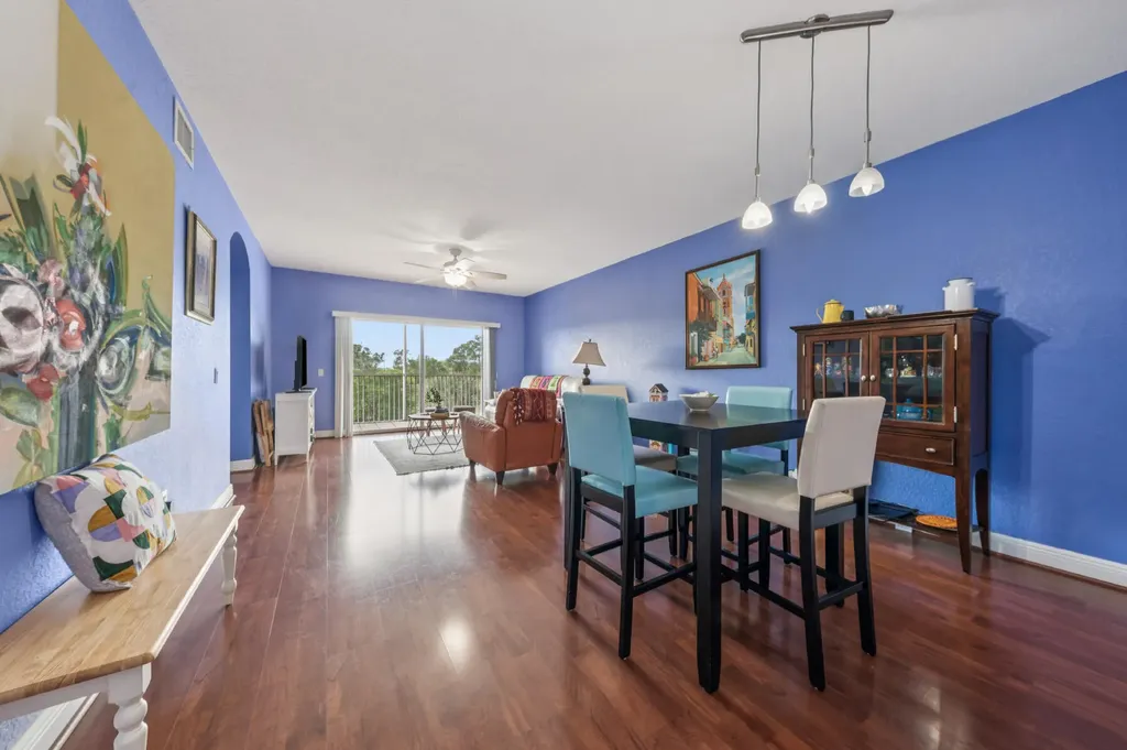 4721 E Lucerne Lakes Boulevard E Lake Worth FL 33467