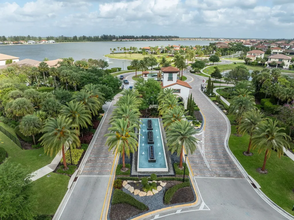 12010 Lake House Lane Parkland FL 33076