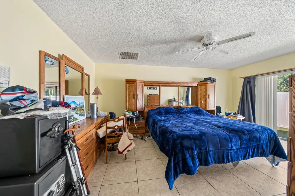 5197 Rosen Boulevard Boynton Beach FL 33472