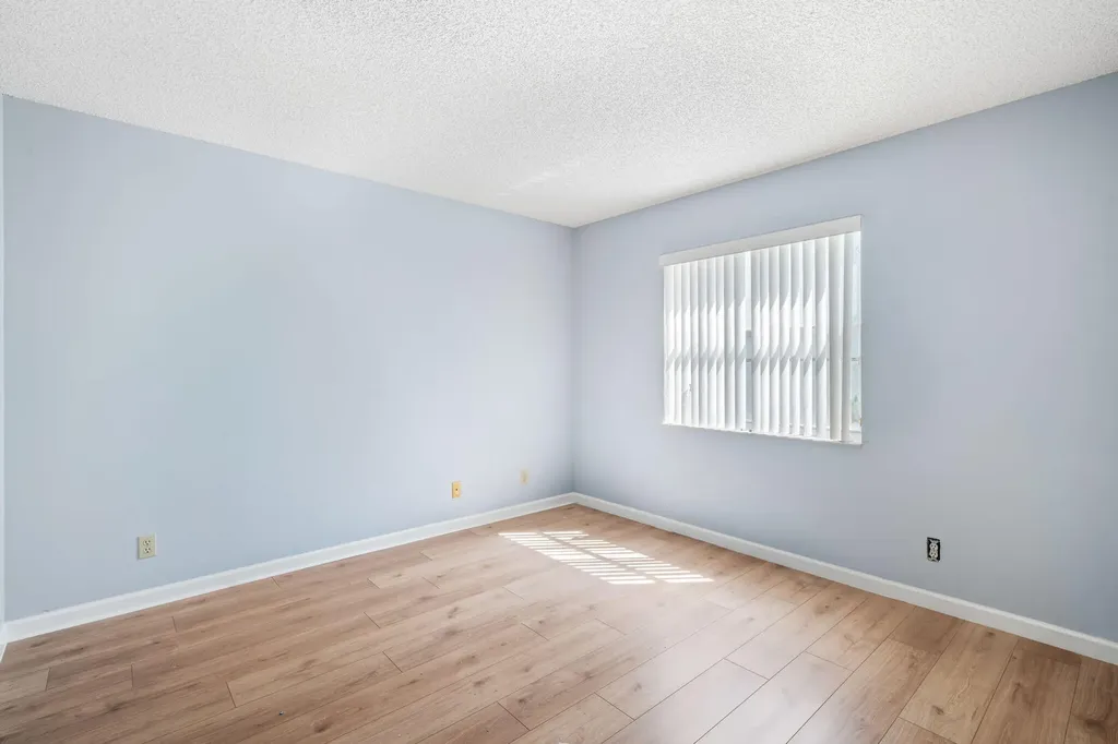 5197 Rosen Boulevard Boynton Beach FL 33472