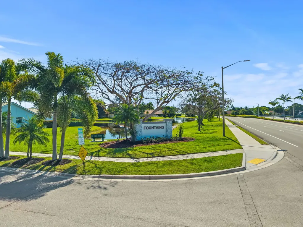 5197 Rosen Boulevard Boynton Beach FL 33472