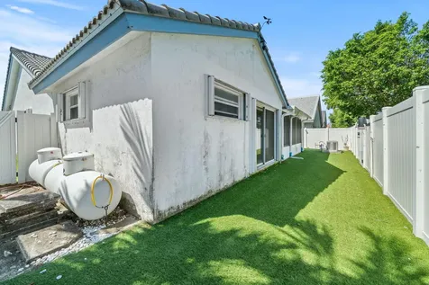 5197 Rosen Boulevard Boynton Beach FL 33472